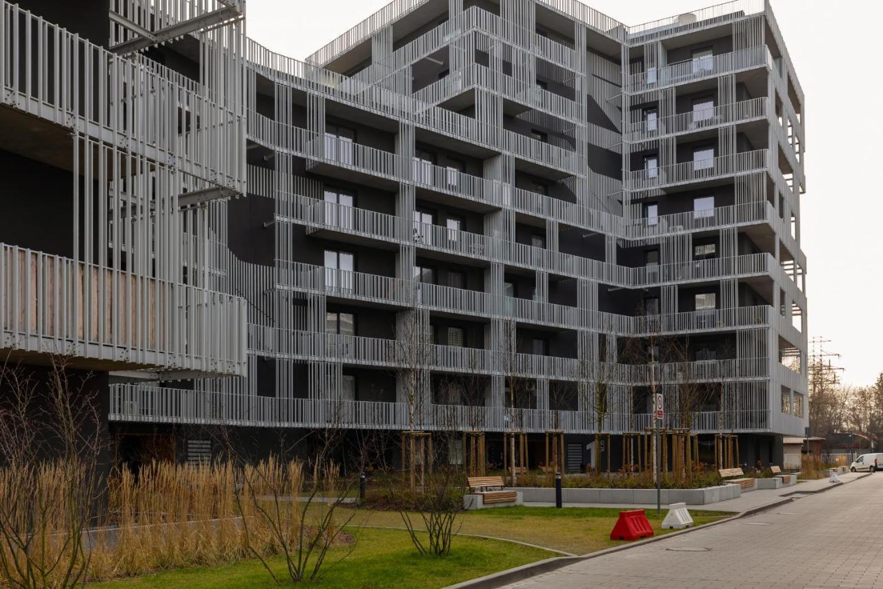 Stacja Wola Apartments With Parking By Noclegi Renters وارسو المظهر الخارجي الصورة